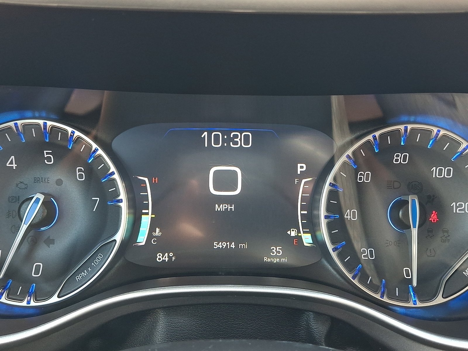 Used 2024 Chrysler Pacifica Touring-L FWD image 17