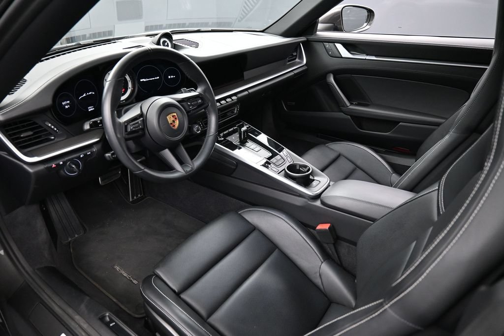 Certified 2023 Porsche 911 Carrera 4S AWD/4WD image 4
