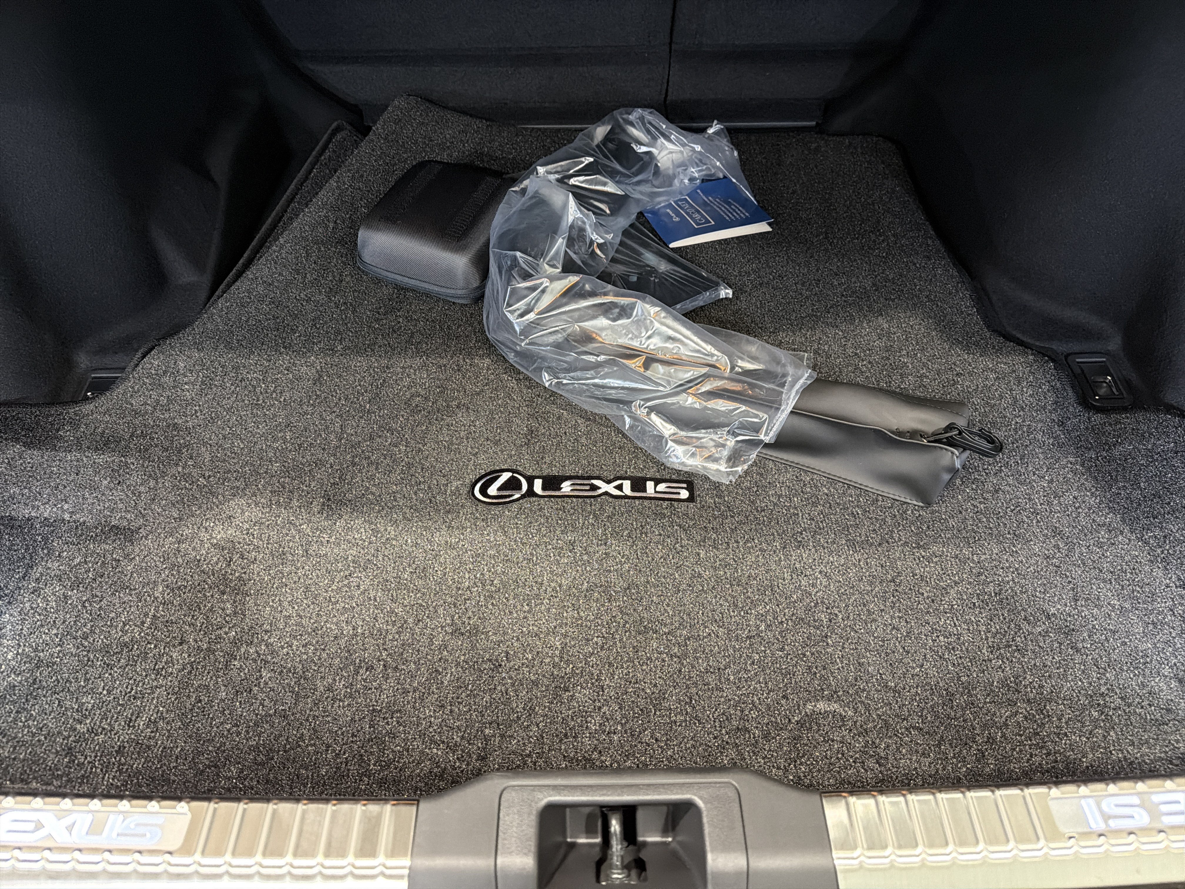 New 2026 Lexus IS 350 F Sport w/ Accessory Package Z1 RWD image 35