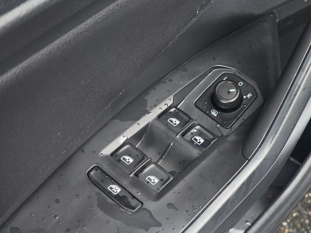 Used 2019 Volkswagen Jetta GLI FWD image 21