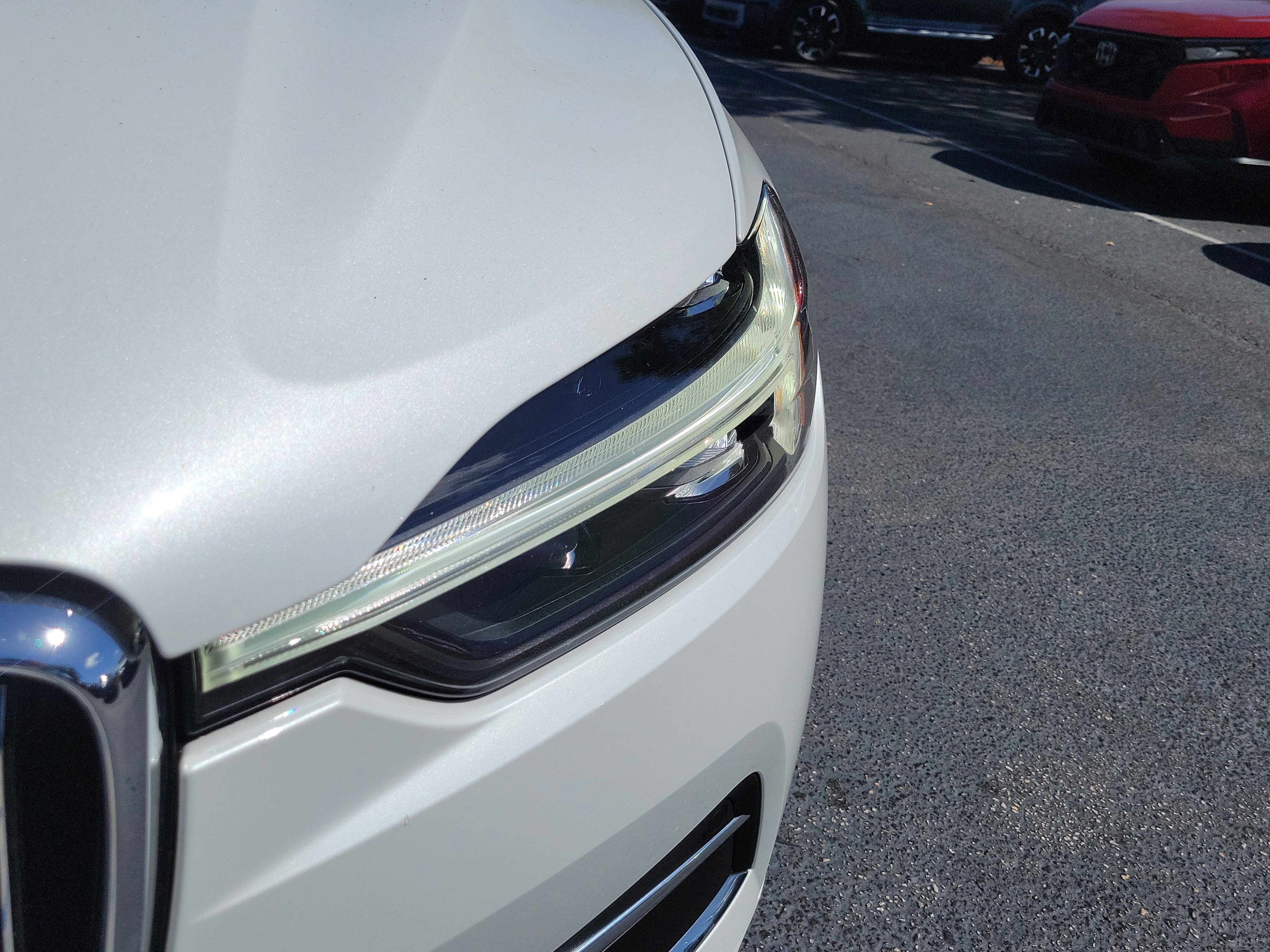 Used 2021 Volvo XC60 T5 Inscription FWD image 3