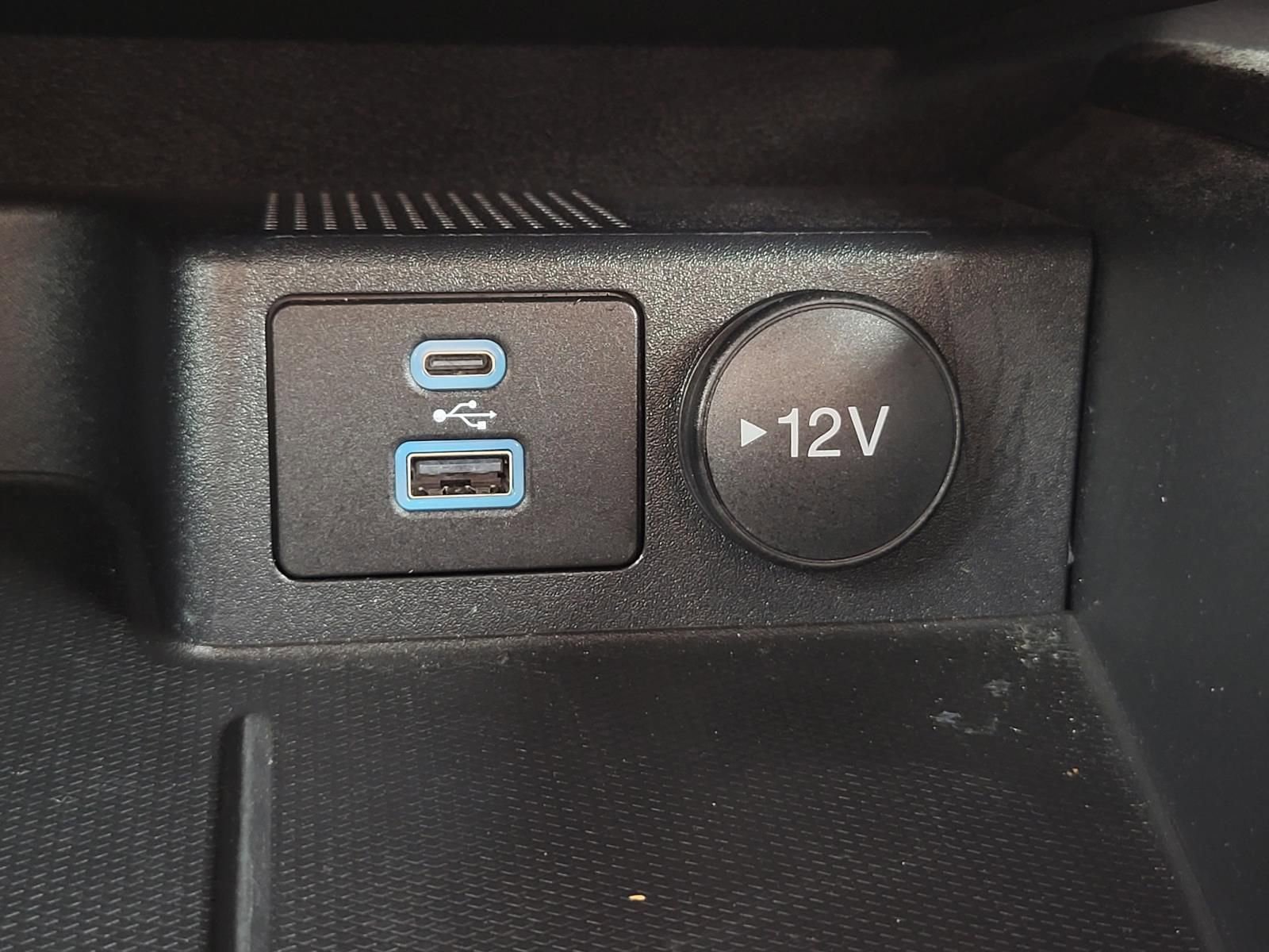 Used 2023 Ford Escape ST-Line w/ Tech Pack #1 FWD image 29