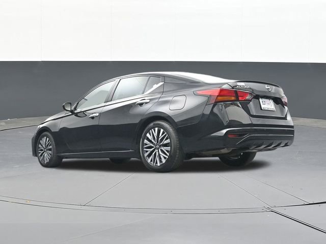 Used 2024 Nissan Altima 2.5 SV image 45