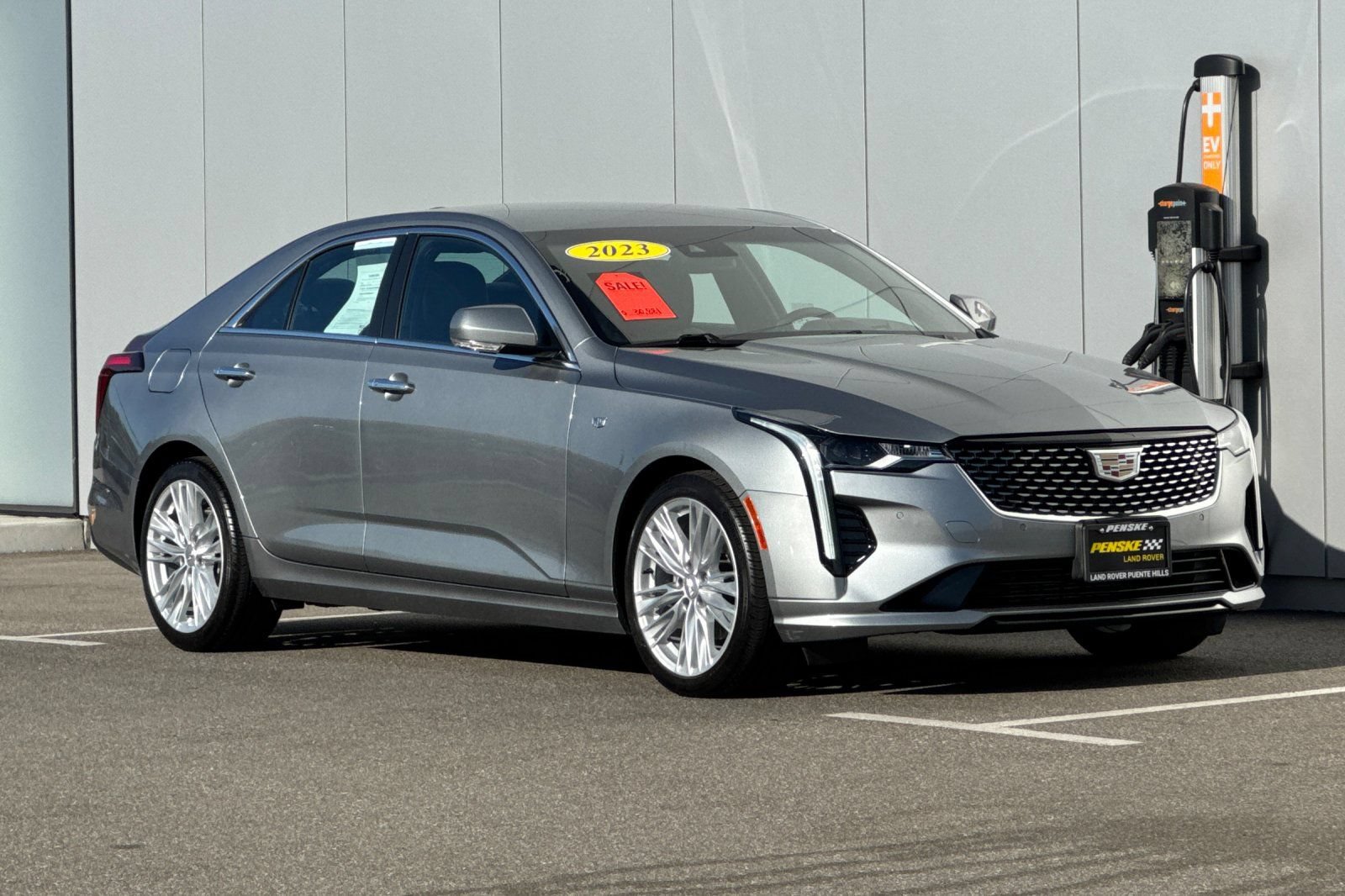 Used 2023 Cadillac CT4 Premium Luxury RWD image 7