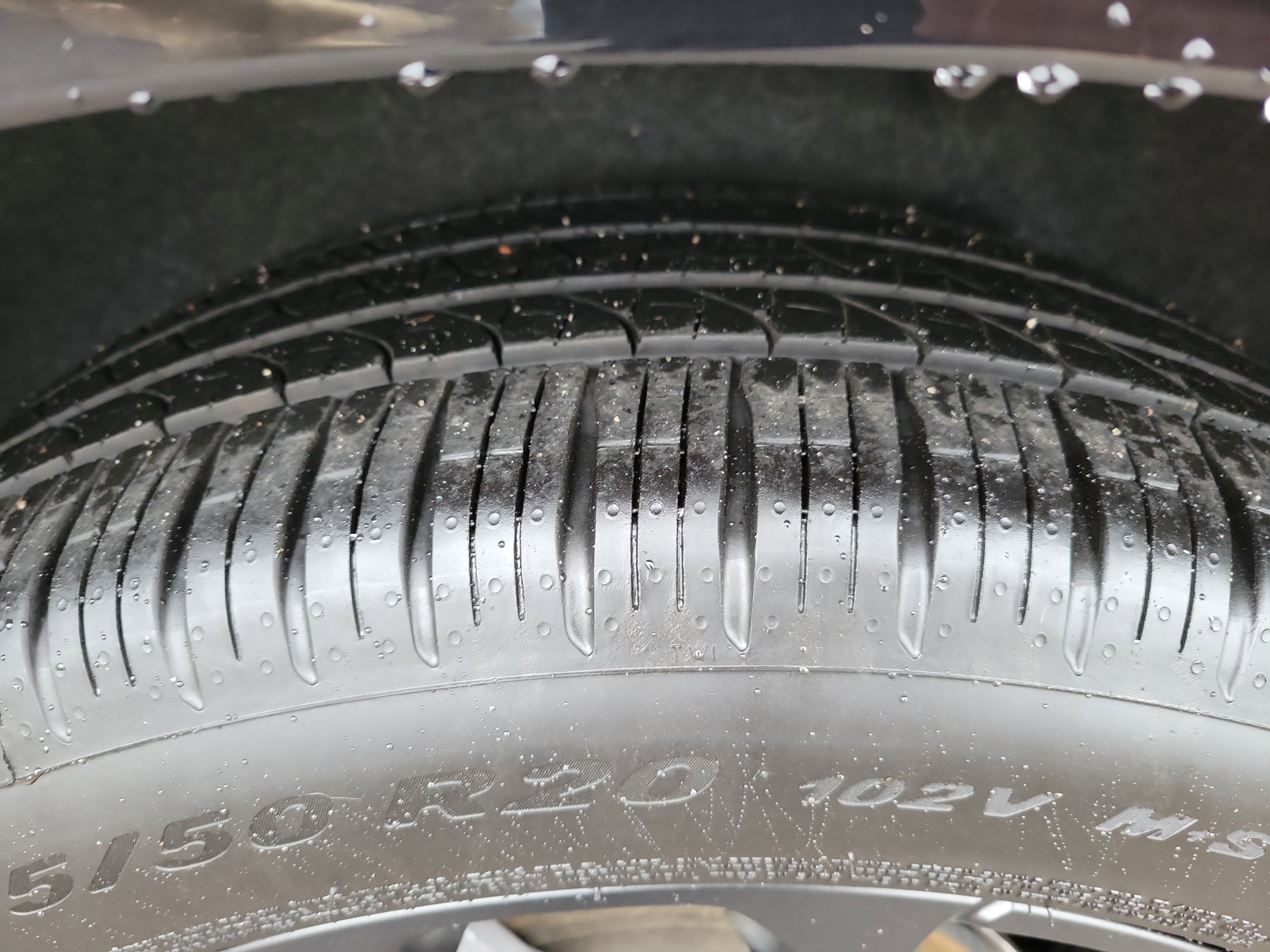 Used 2025 Chrysler Pacifica Limited image 30