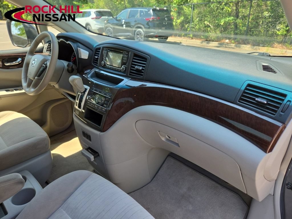 Used 2017 Nissan Quest SV FWD image 33