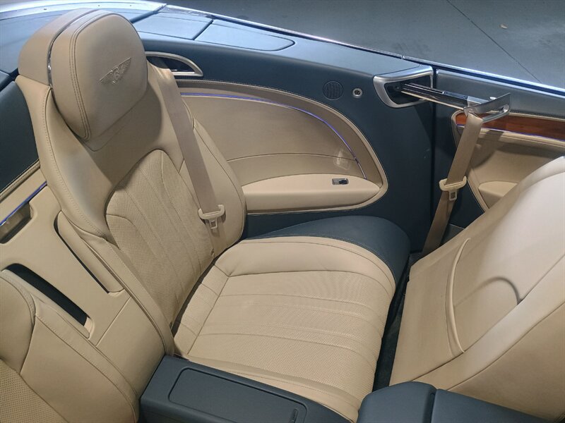 Used 2020 Bentley Continental GT AWD/4WD image 28