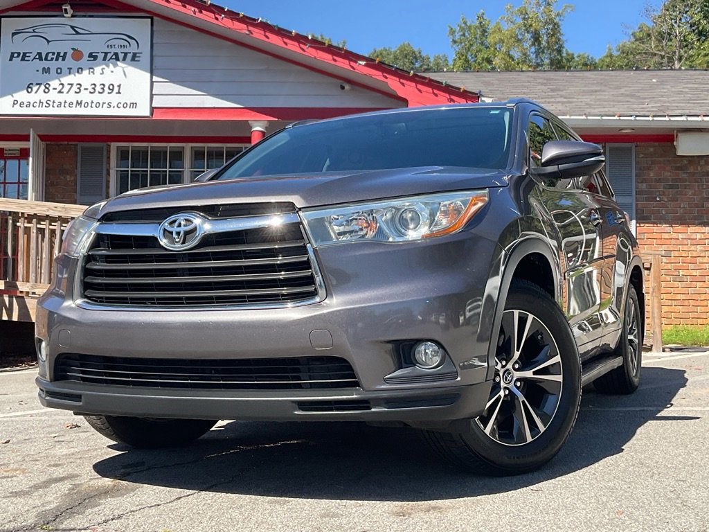 Used 2016 Toyota Highlander XLE