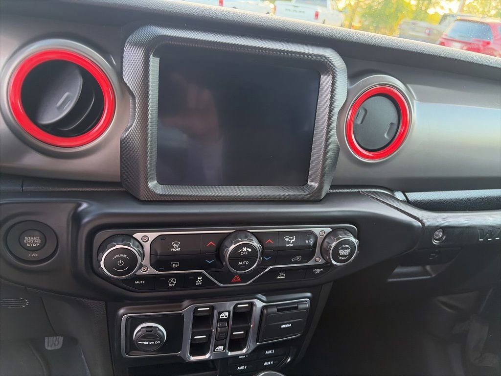 Used 2022 Jeep Wrangler Unlimited Sport AWD/4WD image 26