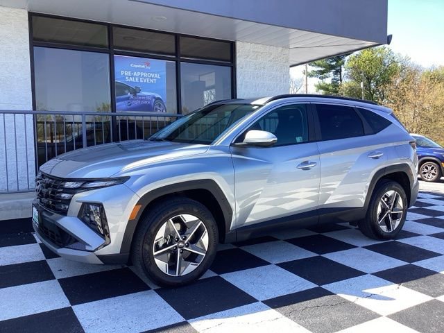 Used 2025 Hyundai Tucson SEL image 2