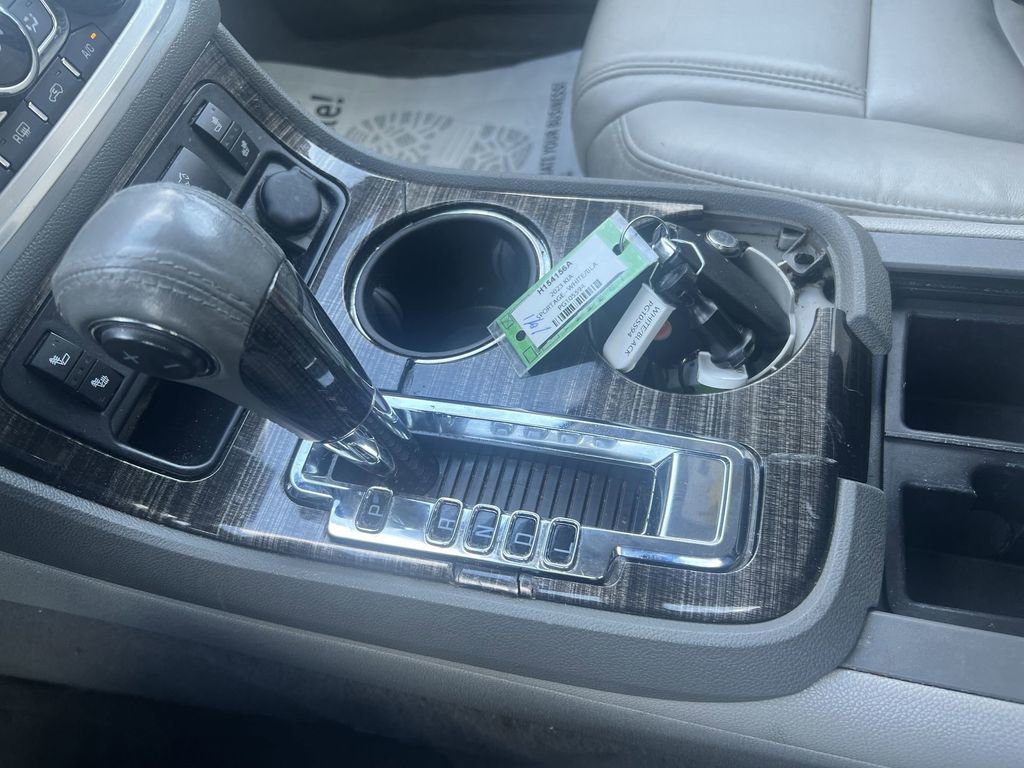 Used 2017 GMC Acadia Limited SLT image 18