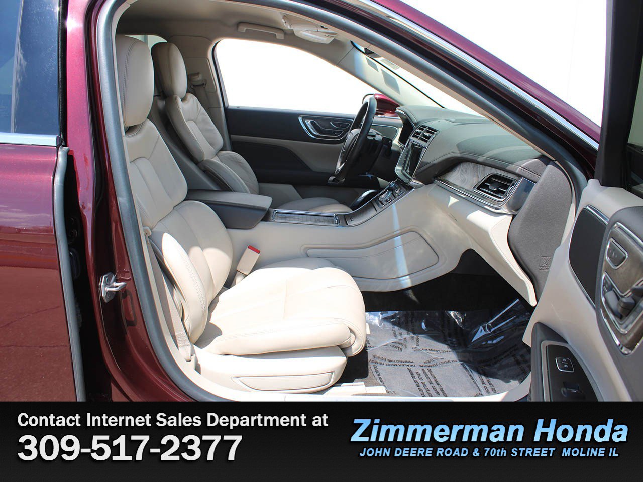 Used 2017 Lincoln Continental Reserve w/ Technology Package image 18