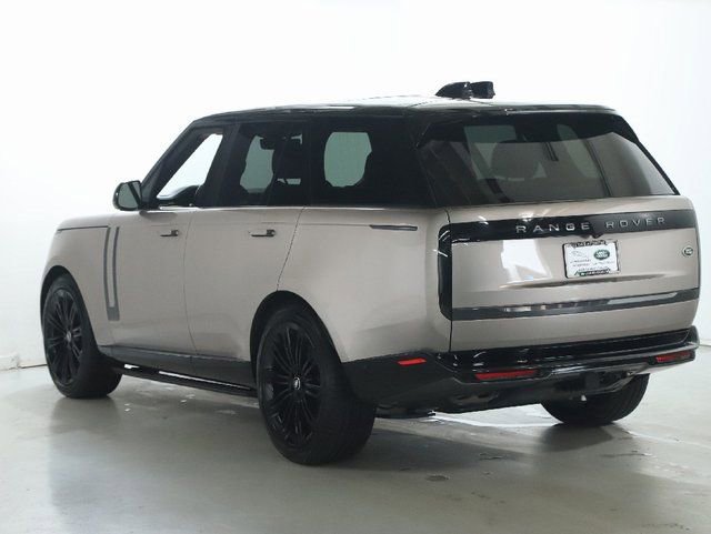 Used 2023 Land Rover Range Rover SE image 5