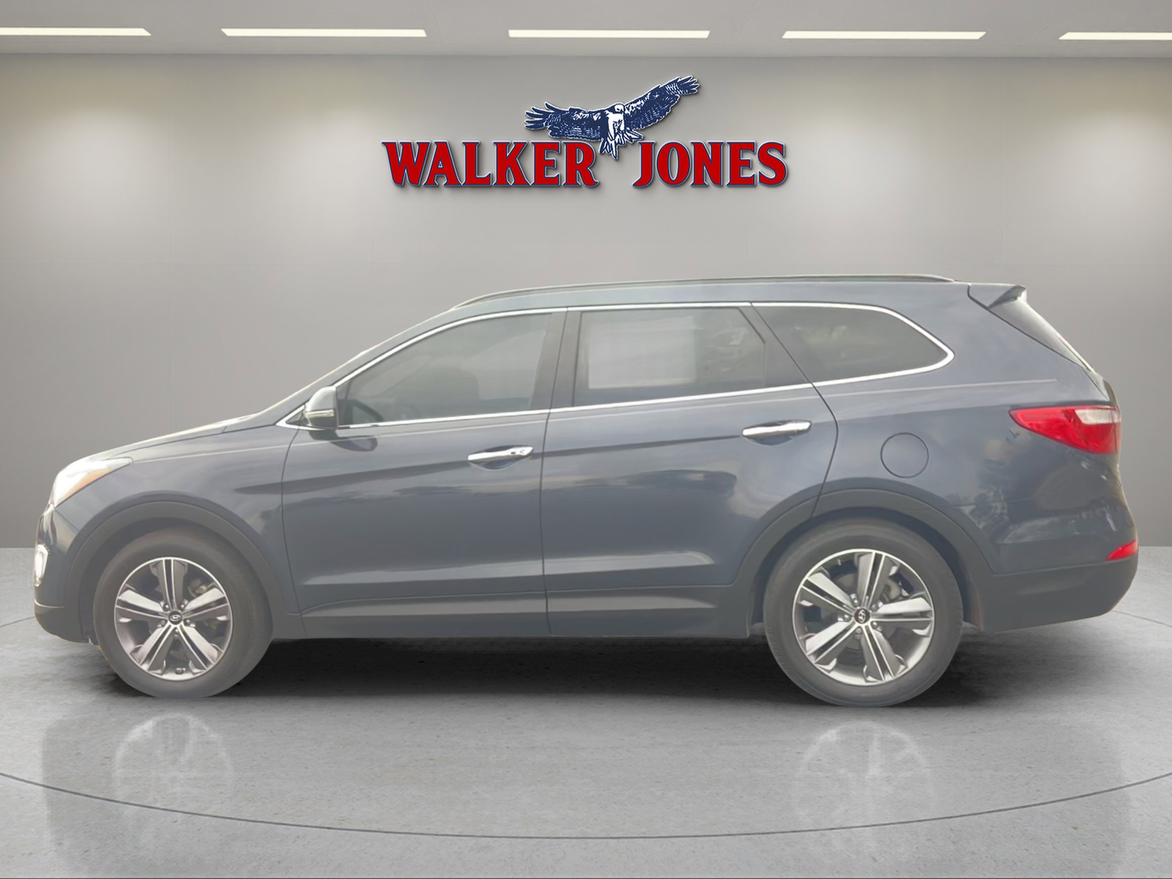 Used 2016 Hyundai Santa Fe SE w/ Option Group 03 image 6