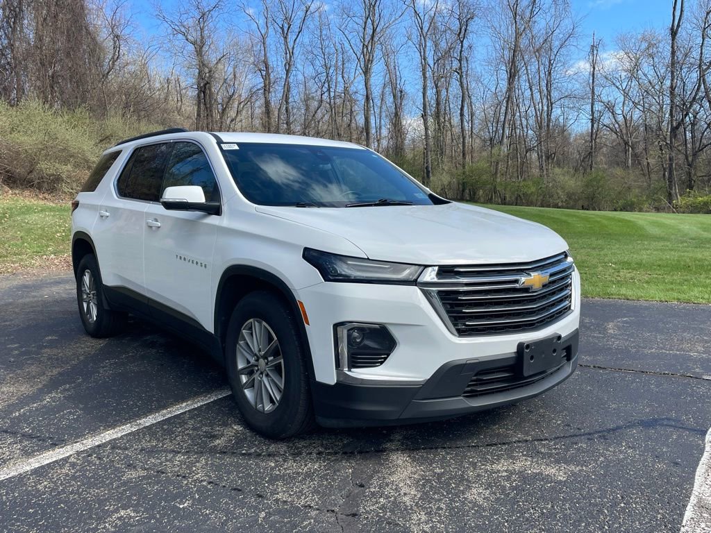 Certified 2023 Chevrolet Traverse LT w/ LPO, Floor Liner Package AWD/4WD image 1