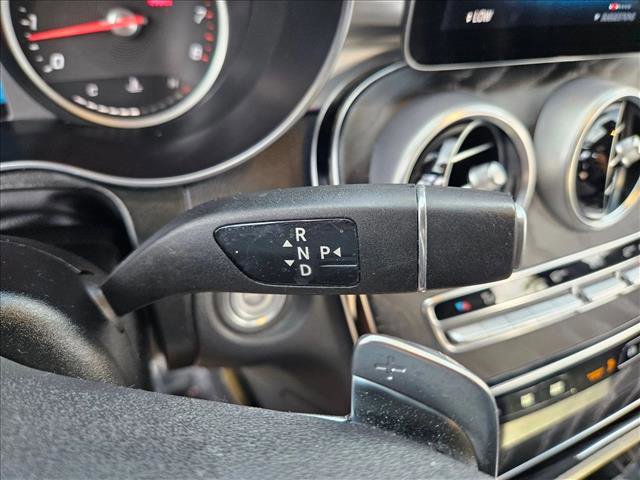 Used 2022 Mercedes-Benz GLC 300 image 12