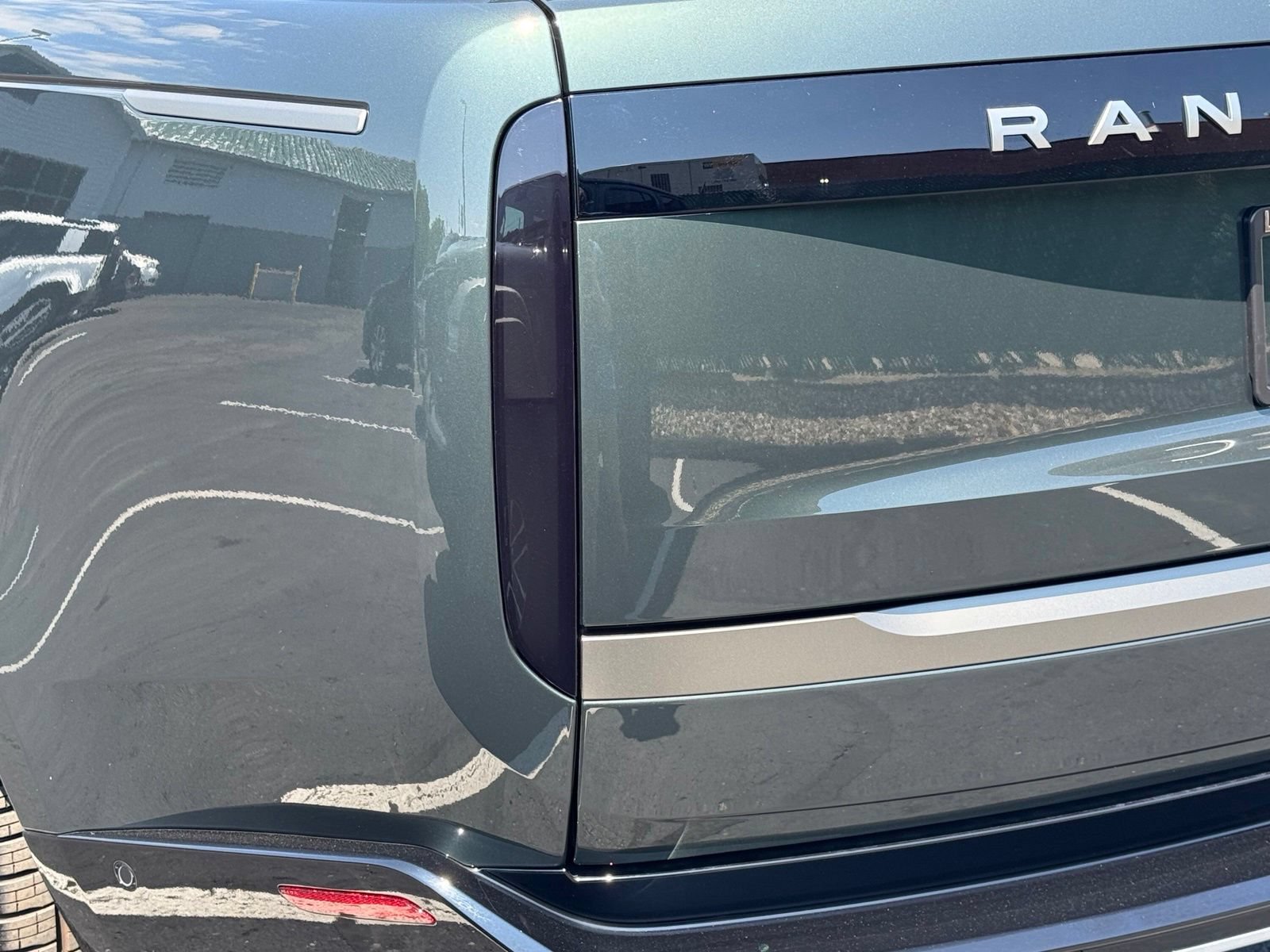 New 2026 Land Rover Range Rover SE AWD/4WD image 56
