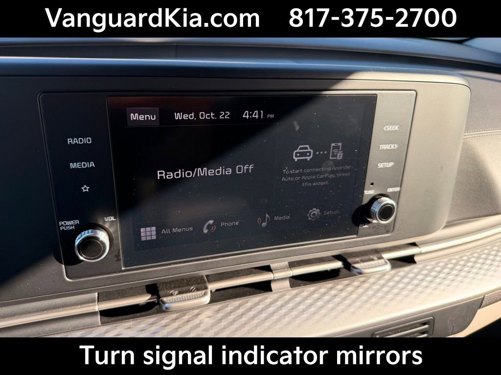 Certified 2024 Kia Carnival LX image 19