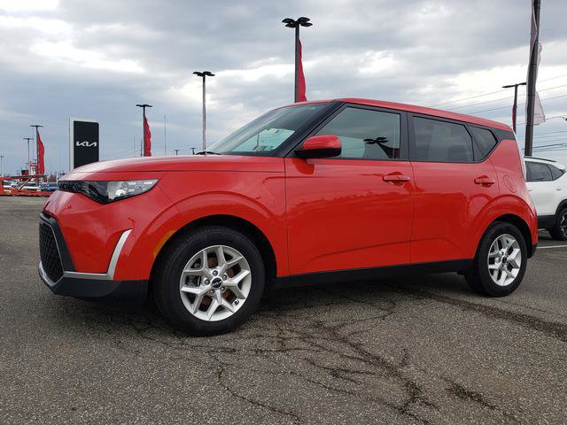 Certified 2023 Kia Soul LX w/ LX Technology Package image 9