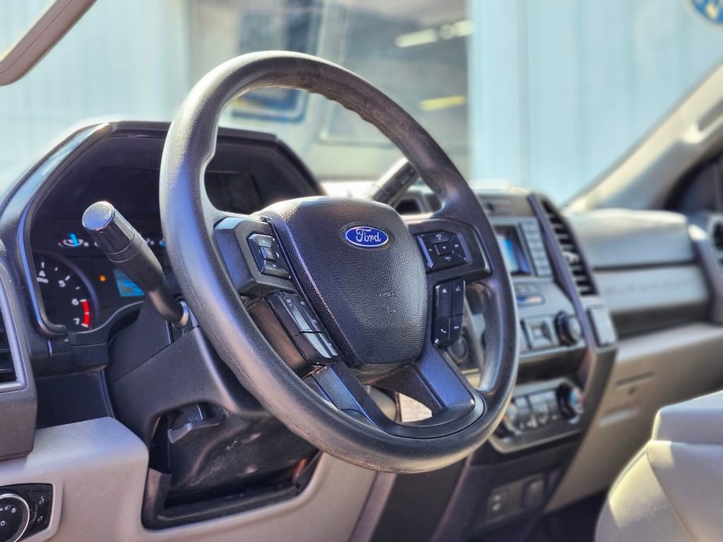 Used 2021 Ford F250 XL w/ STX Appearance Package AWD/4WD image 12