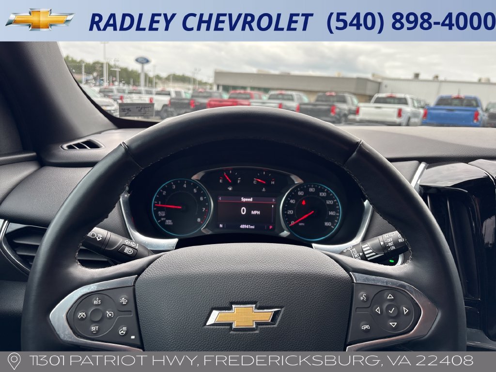 Certified 2023 Chevrolet Traverse LT w/ Rear Camera Mirror Package FWD image 6