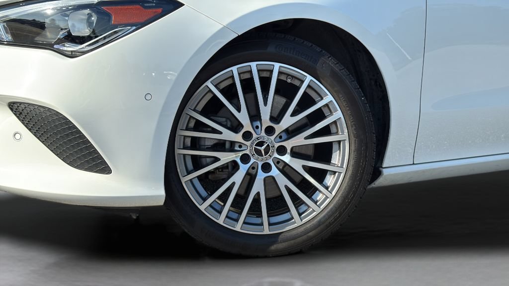 Used 2022 Mercedes-Benz CLA 250 image 25