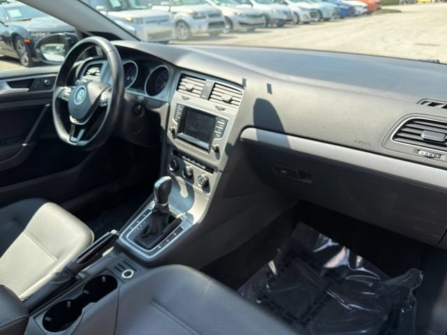 Used 2015 Volkswagen Golf TDI SE FWD image 28
