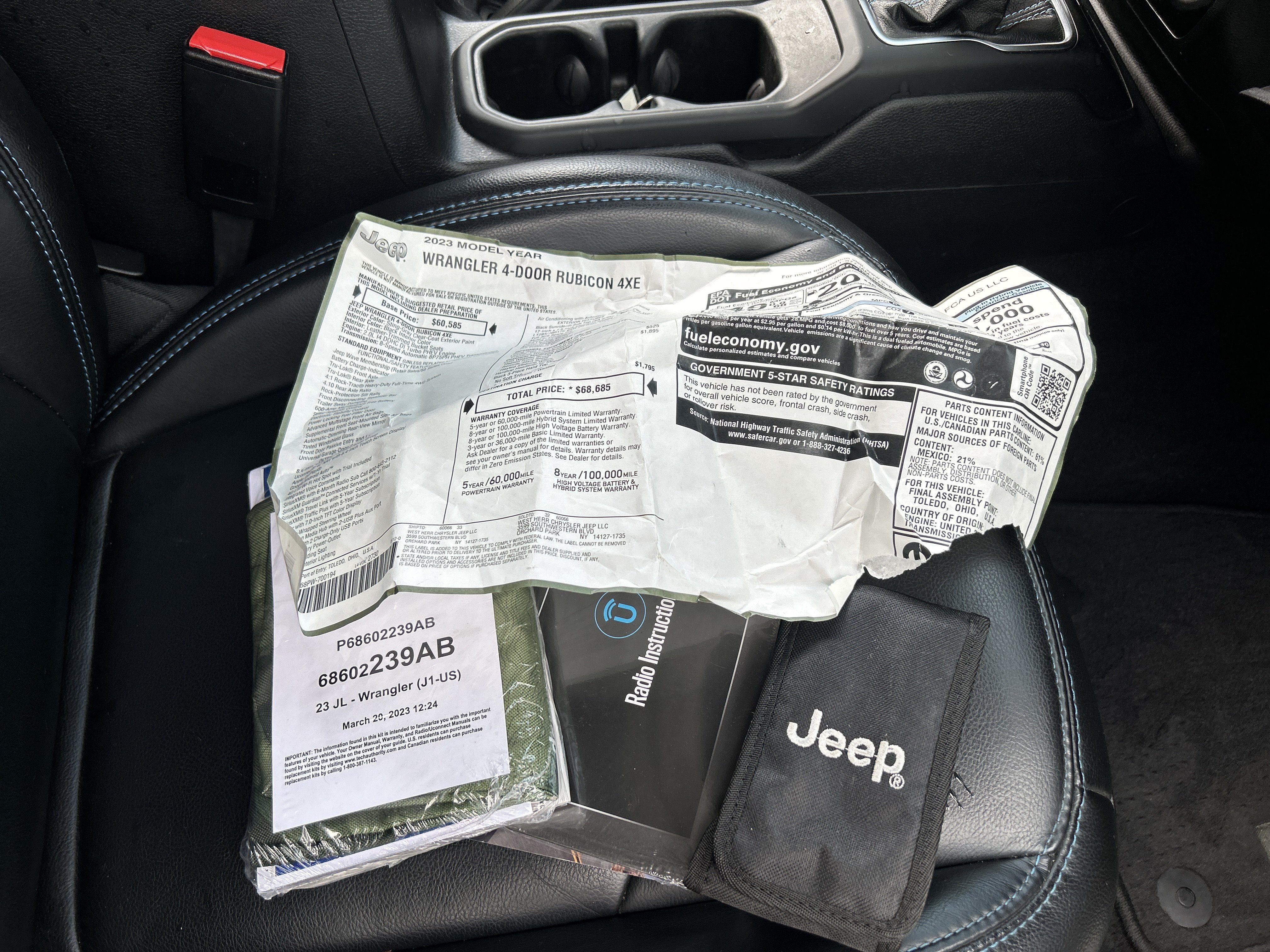 Certified 2023 Jeep Wrangler Unlimited Rubicon 4xe w/ Cold Weather Group AWD/4WD image 14