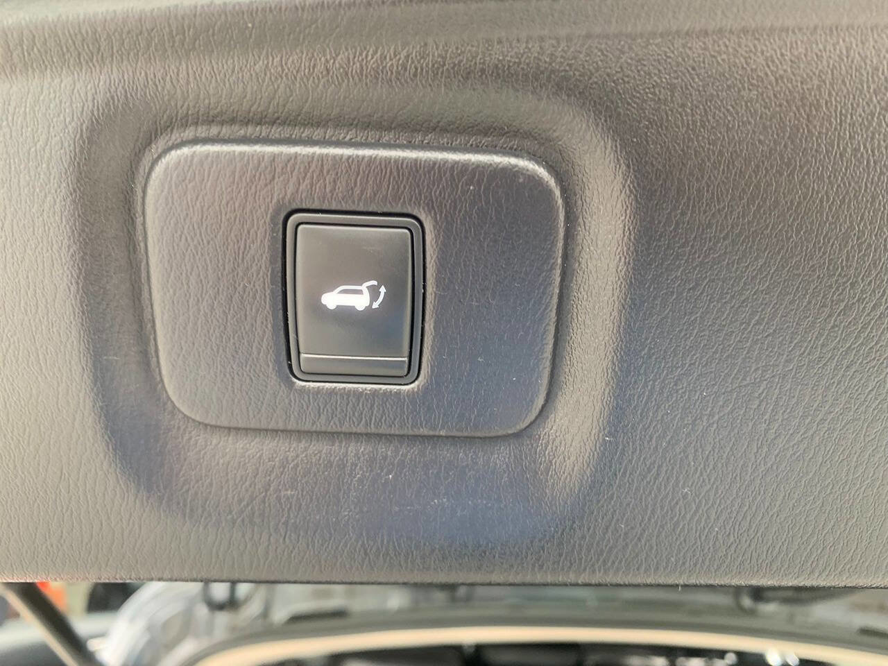 Used 2014 INFINITI QX60 AWD Hybrid image 36