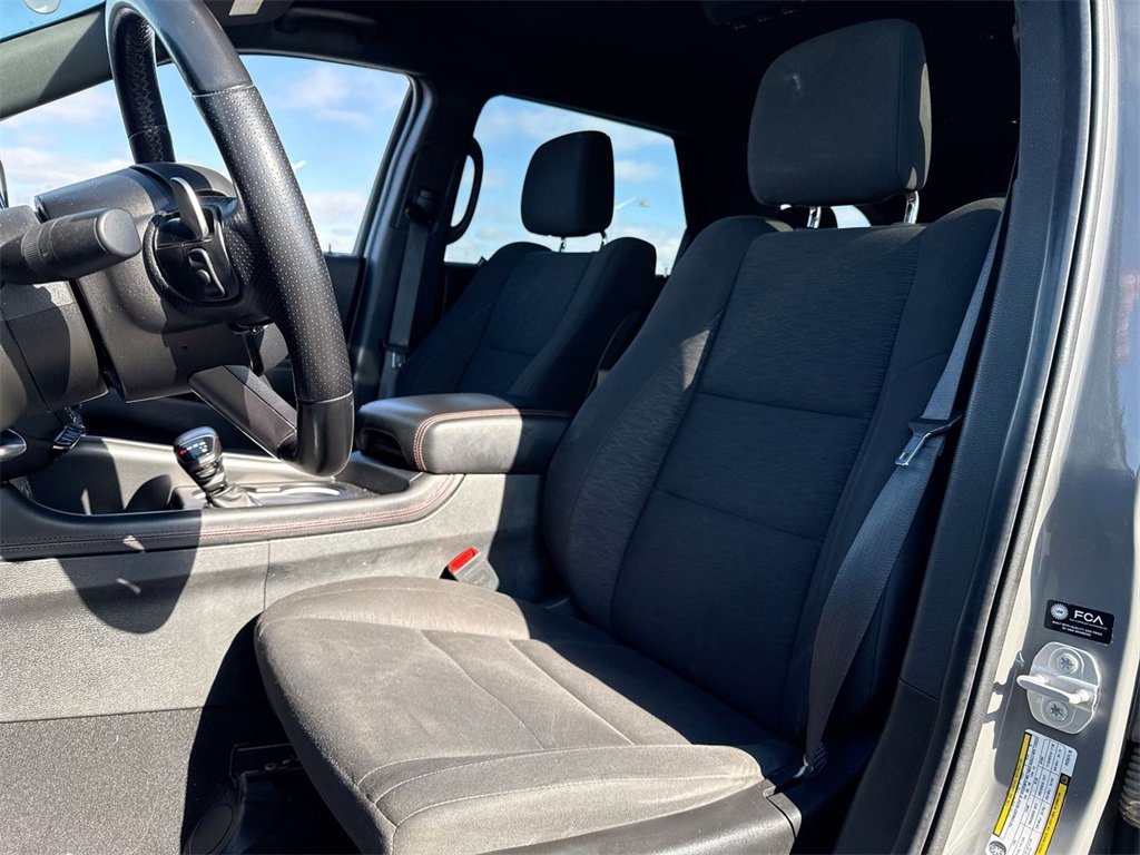 Used 2023 Dodge Durango GT image 11