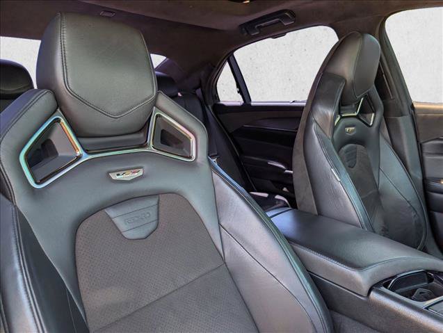 Used 2018 Cadillac CTS V w/ Luxury Package RWD image 19