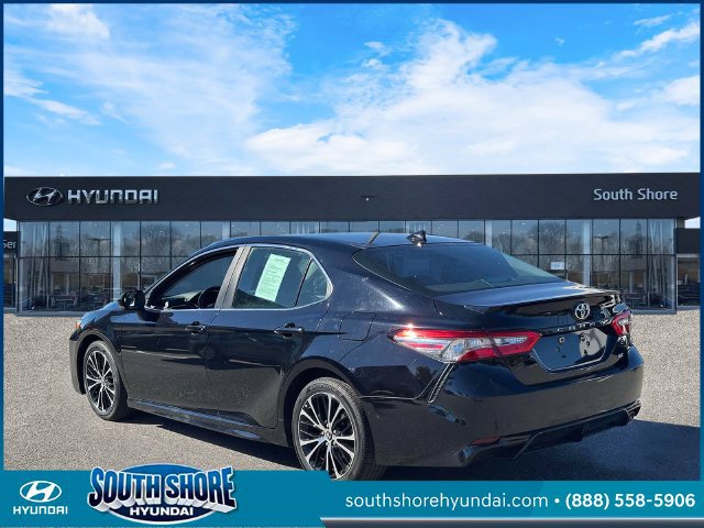 Used 2018 Toyota Camry SE w/ Audio Package FWD image 8