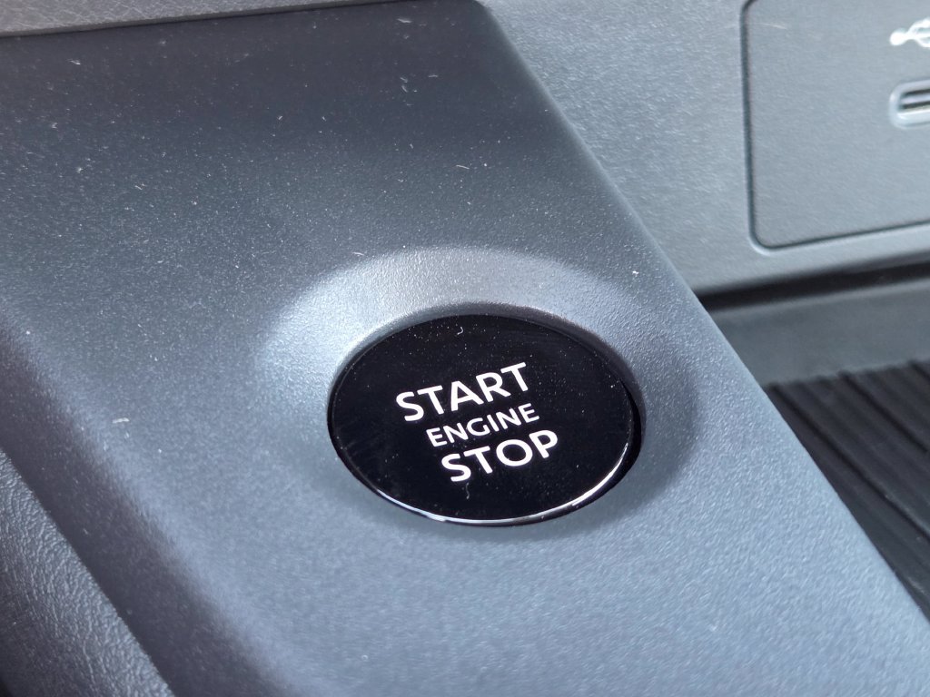 New 2027 Nissan Sentra S w/ Floor Mat Package FWD image 15