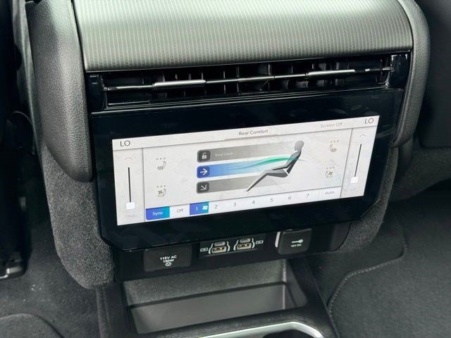 New 2026 Jeep Grand Wagoneer Summit w/ Premium Group III AWD/4WD image 38