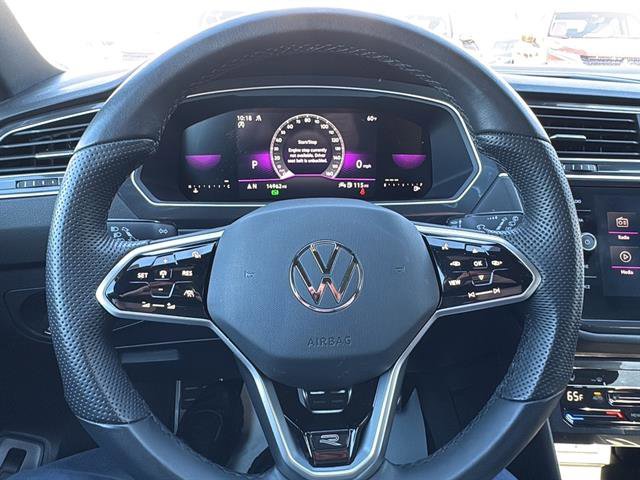 Certified 2024 Volkswagen Tiguan SE R-Line image 17