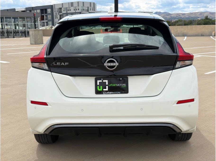 Used 2025 Nissan Leaf S FWD image 7