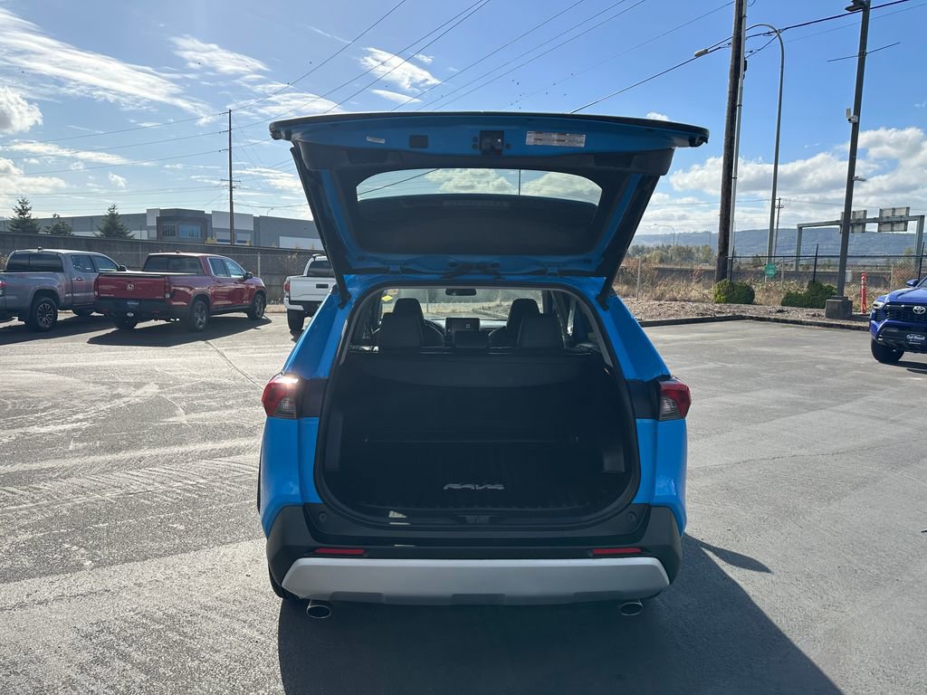 Used 2019 Toyota RAV4 Adventure w/ Cold Weather Package image 12
