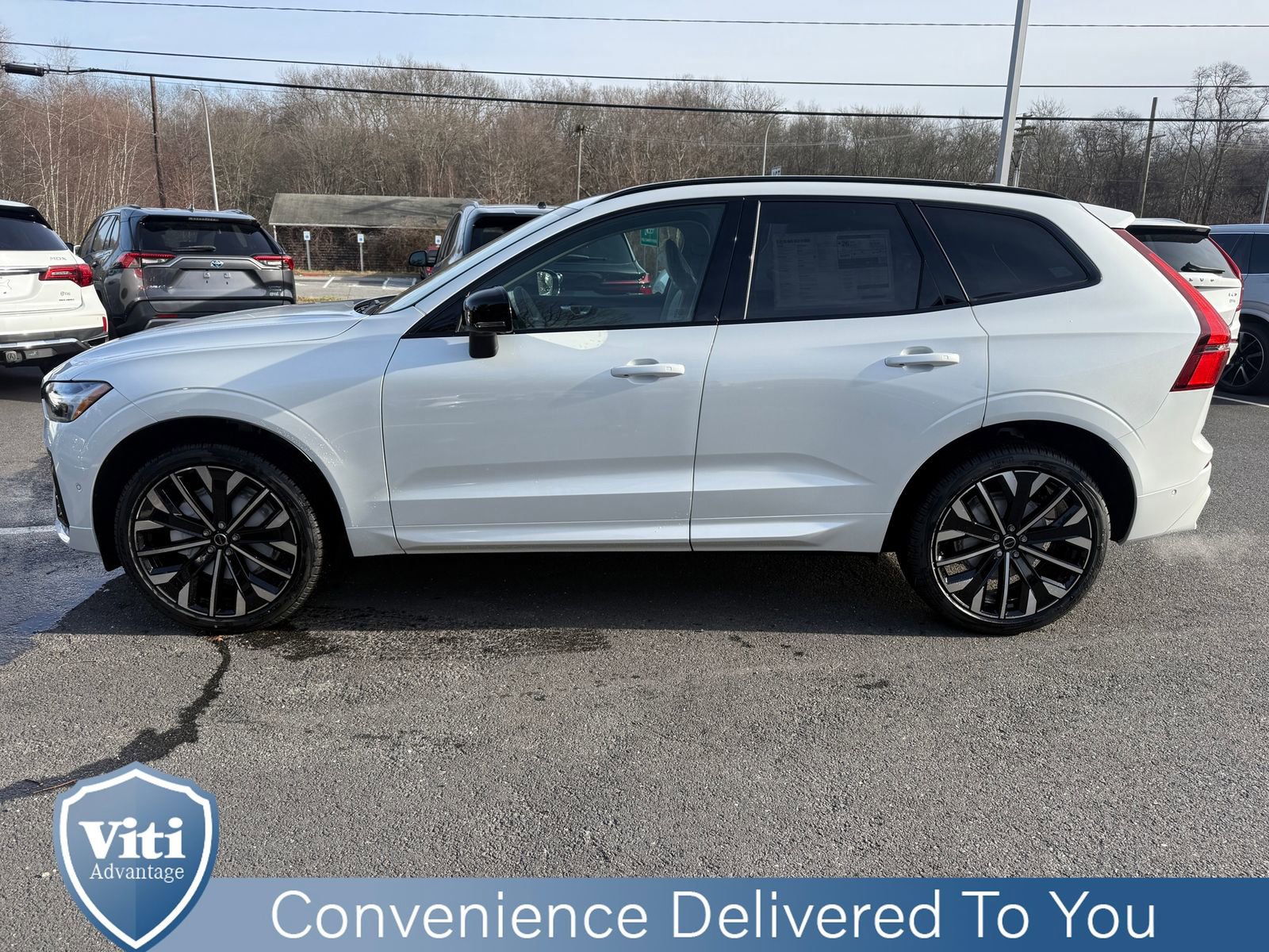 New 2026 Volvo XC60 B5 Ultra w/ Protection Package Premier AWD/4WD image 5