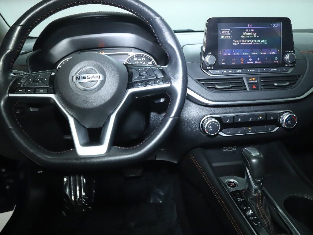 Used 2019 Nissan Altima 2.5 SR w/ SR Premium Package AWD/4WD image 29
