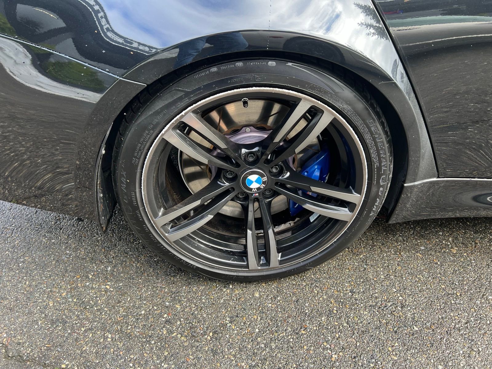 Used 2017 BMW M3 RWD image 10