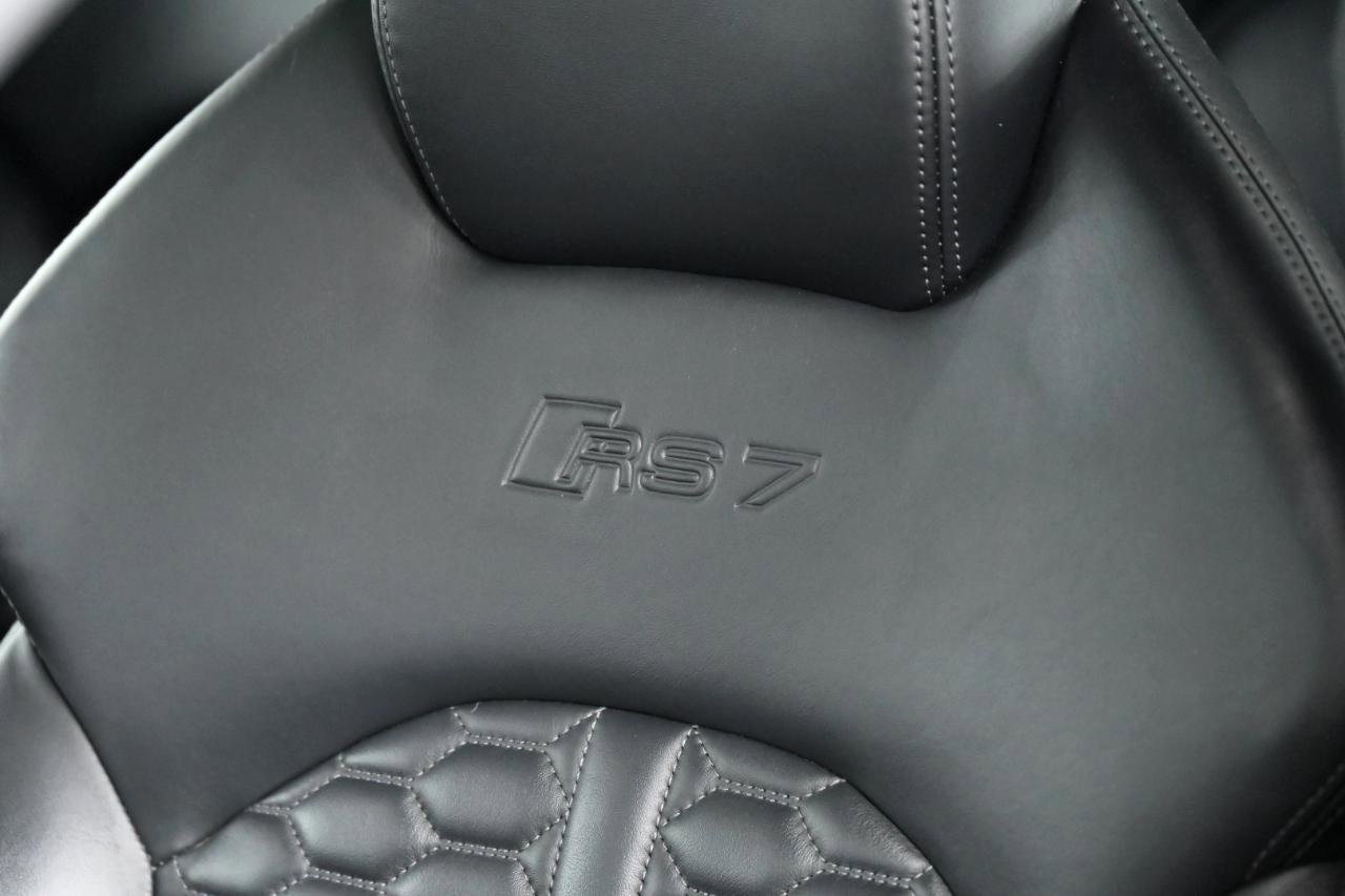 Used 2018 Audi RS 7 Performance AWD/4WD image 22