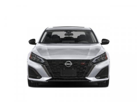 Used 2025 Nissan Altima 2.5 SR AWD/4WD image 7