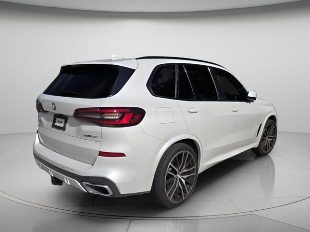 Used 2022 BMW X5 sDrive40i w/ M Sport Package RWD image 6