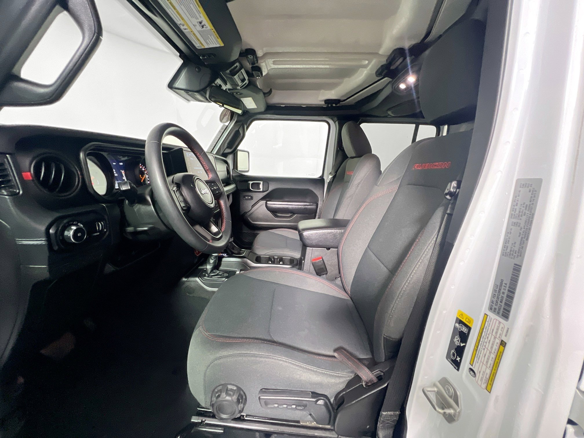 Used 2024 Jeep Wrangler Unlimited Rubicon image 14