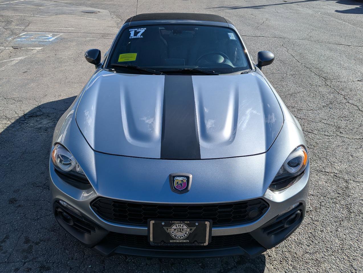 Used 2017 FIAT 124 Spider Abarth RWD image 3