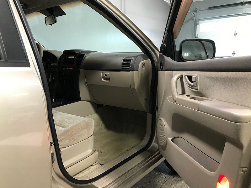 Used 2006 Kia Sorento 2WD image 12