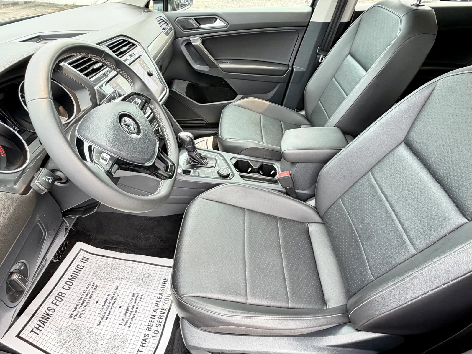 Used 2021 Volkswagen Tiguan SE w/ Panoramic Sunroof Package AWD/4WD image 25