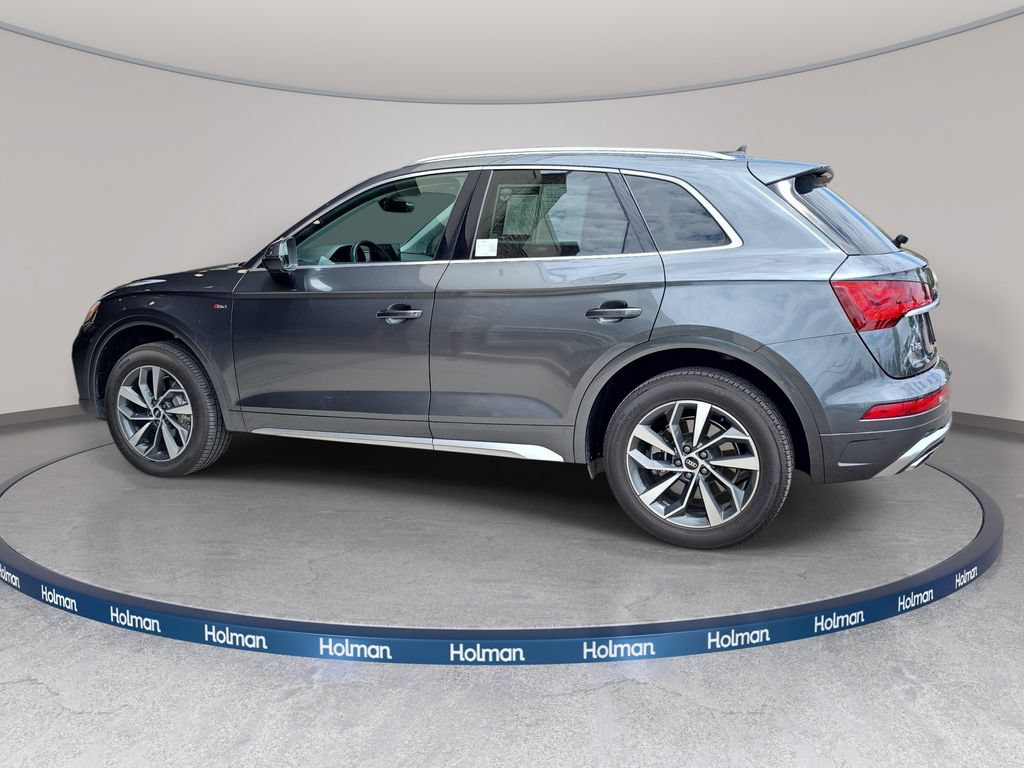 Used 2023 Audi Q5 2.0T Premium w/ Convenience Package AWD/4WD image 9