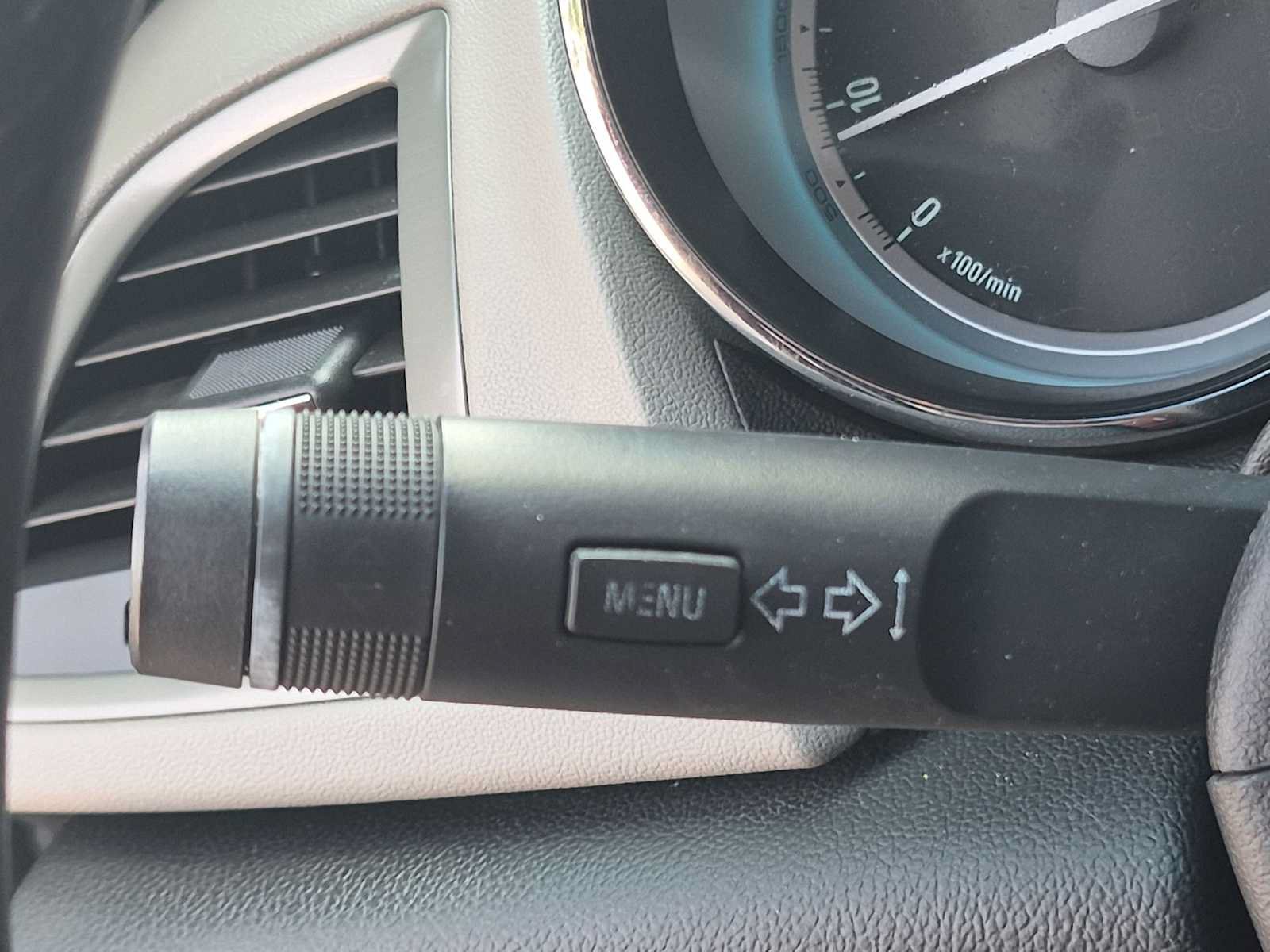 Used 2012 Buick Verano Convenience FWD image 25