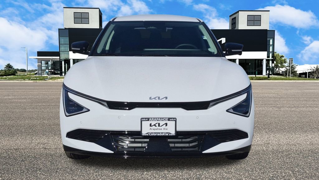New 2025 Kia EV6 Wind image 3